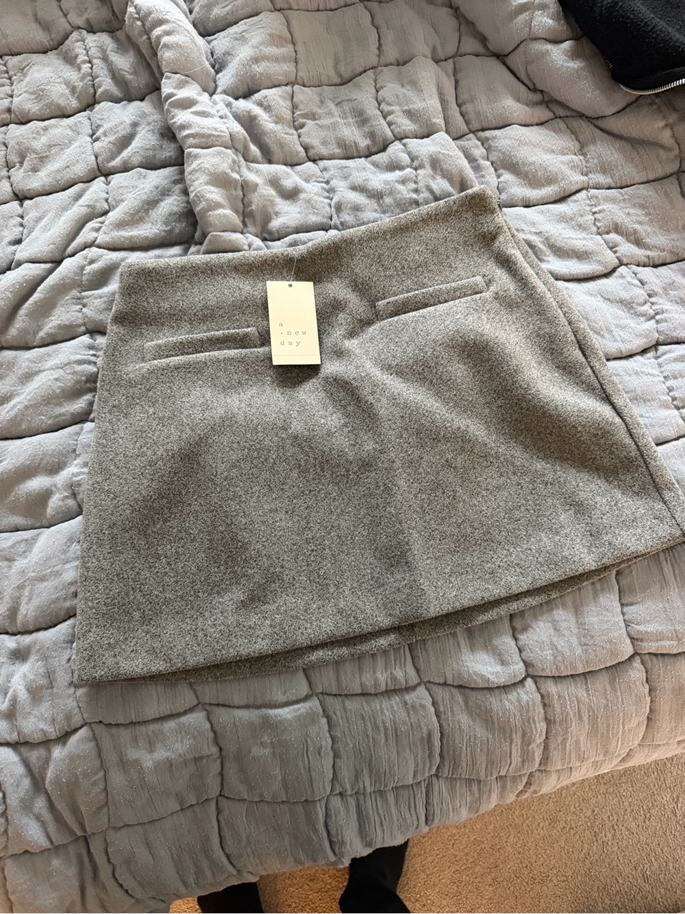 Old Navy Gray Mini Skirt with Front Welt Pockets